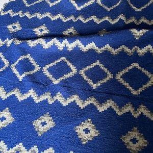 Wilfred / Aritzia wool blanket scarf, royal blue diamond